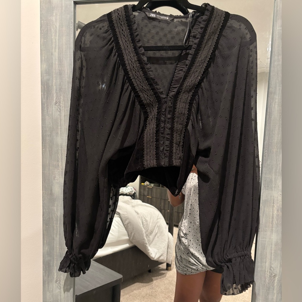 Zara Cropped Blouse